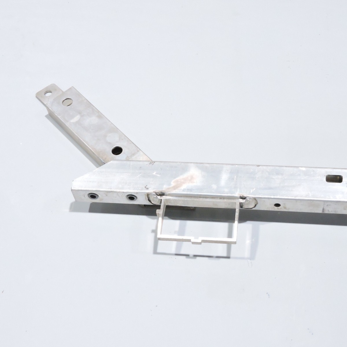 2019-2022 Volvo XC60 Front Upper Radiator Support Slam Frame