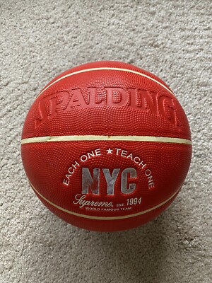 バスケットボール Supreme - Supreme x Spalding Mini Basketball &quot;Red&quot; Supreme Spalding Mini Basketball Hoop (FW23) - $88