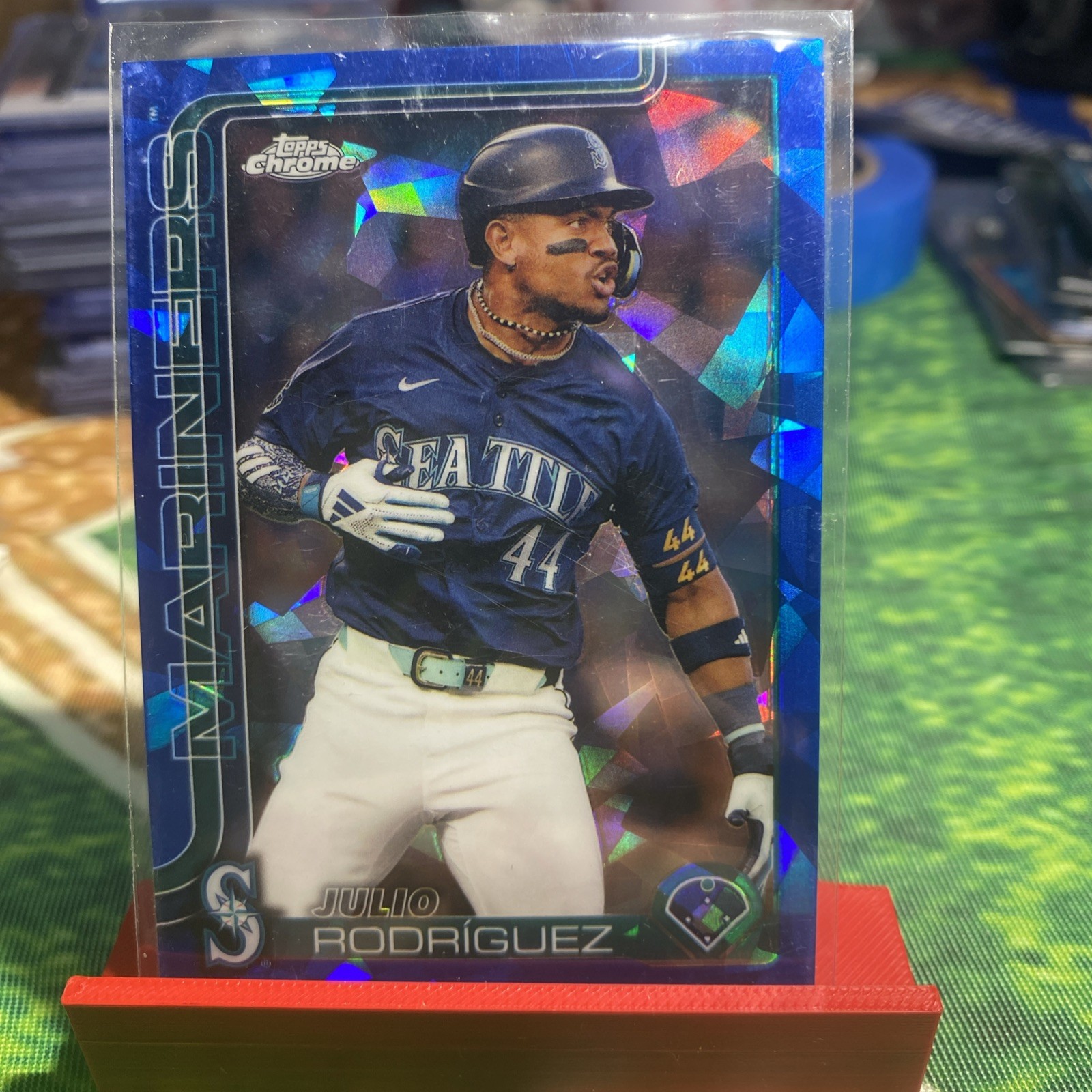 2025 Topps Chrome - Image Variation Julio Rodriguez #261 Blue Sapphire Mariners
