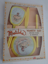 childrens vanity set brush comb mirror vintage 1977
