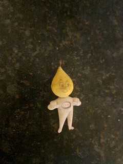 1960s Esso Vintage Oil Drop Man Keyring Fob Rare Collectable Item Uk Motor Cars