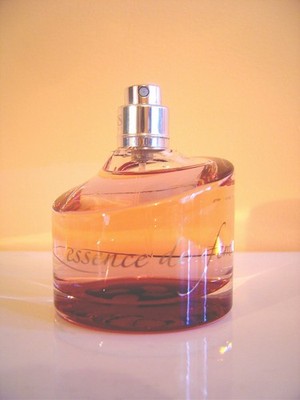 HUGO BOSS BOSS ESSENCE DE FEMME EAU DE PARFUM 50 ML NEU RAR