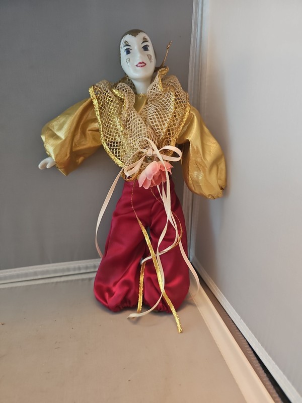 Vintage Porcelain Doll Gold Metallic Costume Venetian Taiwan Republic of China