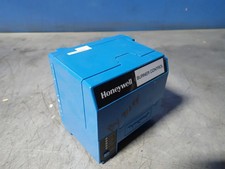 HONEYWELL RM7890A1015 BURNER CONTROL  09251530485