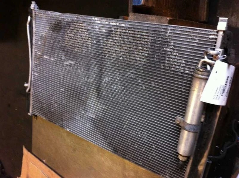 Condensador de CA 06-10 Infiniti M35 Foto 4 de 4