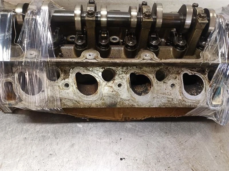 Culata derecha pasajero Ford F150 1998 5,4 L 10676752 Foto 3 de 4