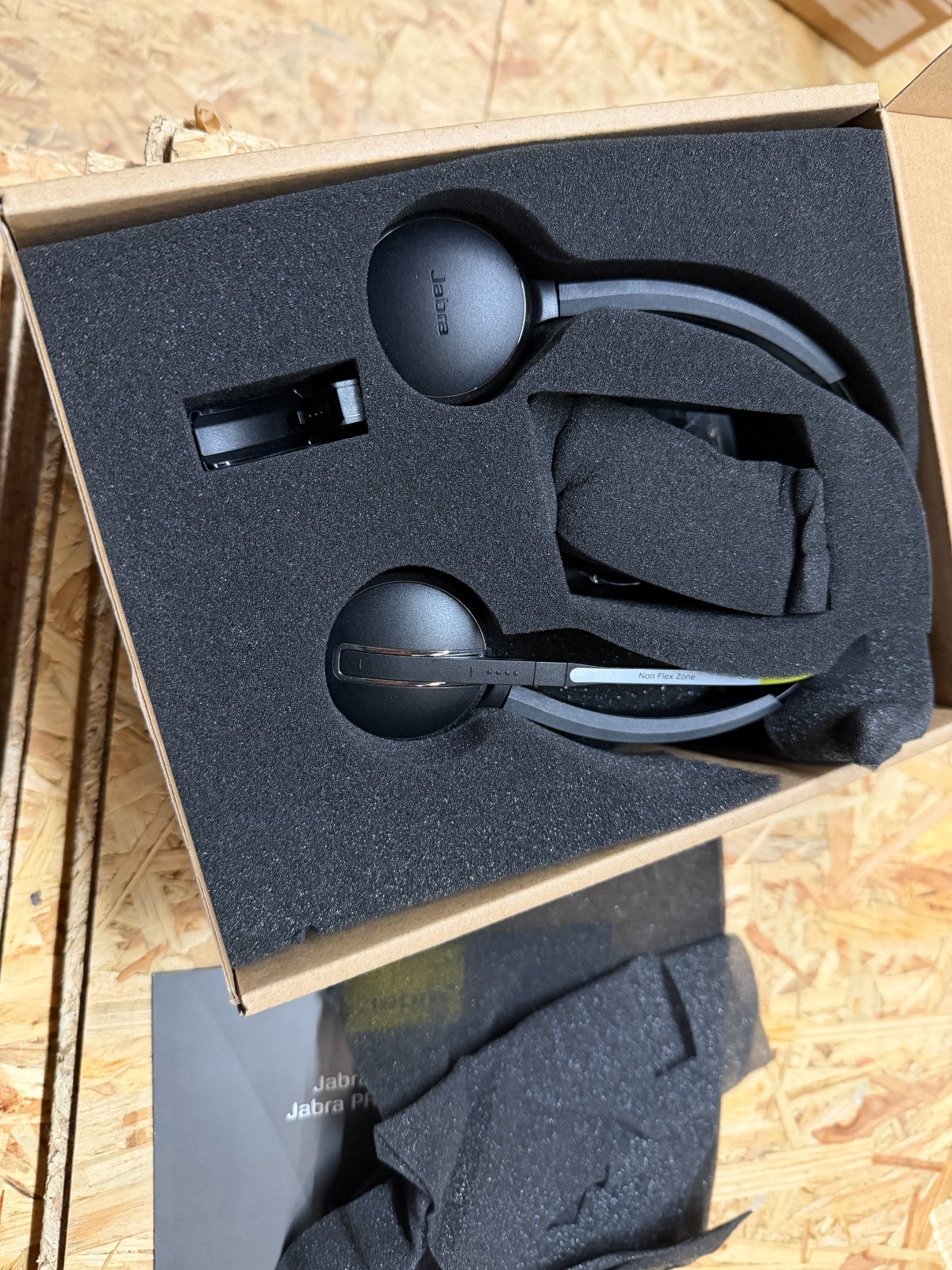Casque Jabra Pro 9460 Duo micro antibruit pour rester concentre au bureau
