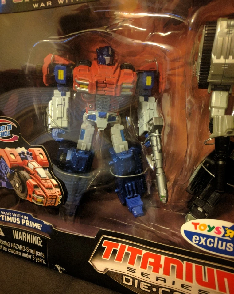 HASBRO ORIGINAL: Transformers WAR WITHIN Optimus Prime/Megatron DIECAST 2006 Set - Image 2 of 4