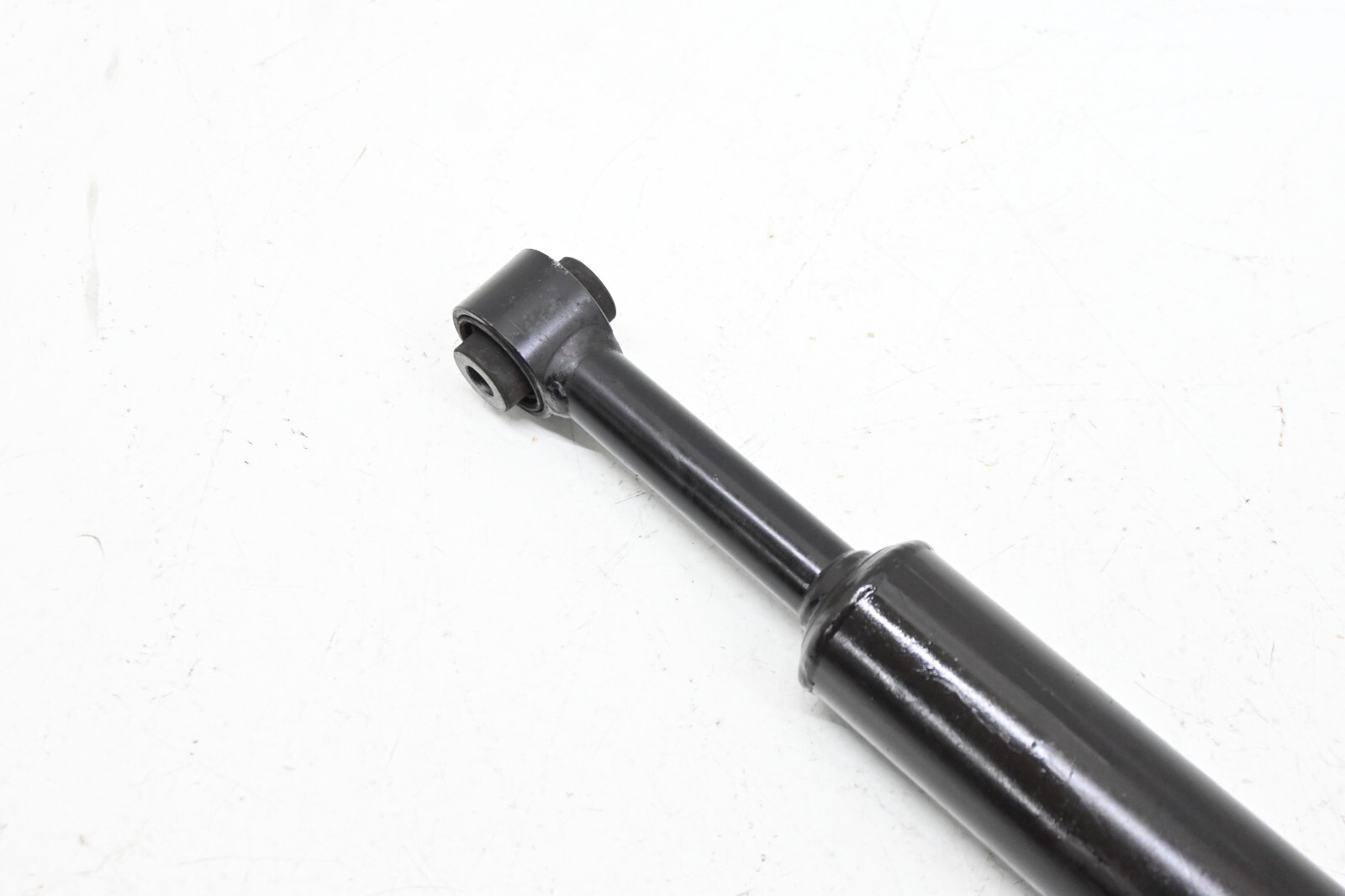 ⭐ 14-19 Maserati Quattr Ghibli Awd Rear Right or Left Shock Strut Absorber Oem