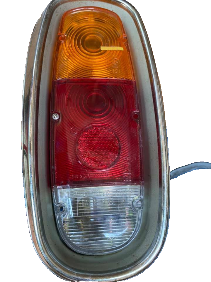 masmas出品 Mazda 1000 1200 Familia Pickup Taillight Rear Lamp RH Genuine Nos