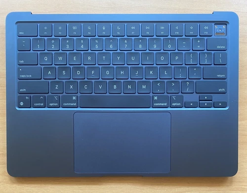 Fast neu Apple Top Case Akku QWERTY  US Tastatur MacBook Air 13" 2022 A2681
