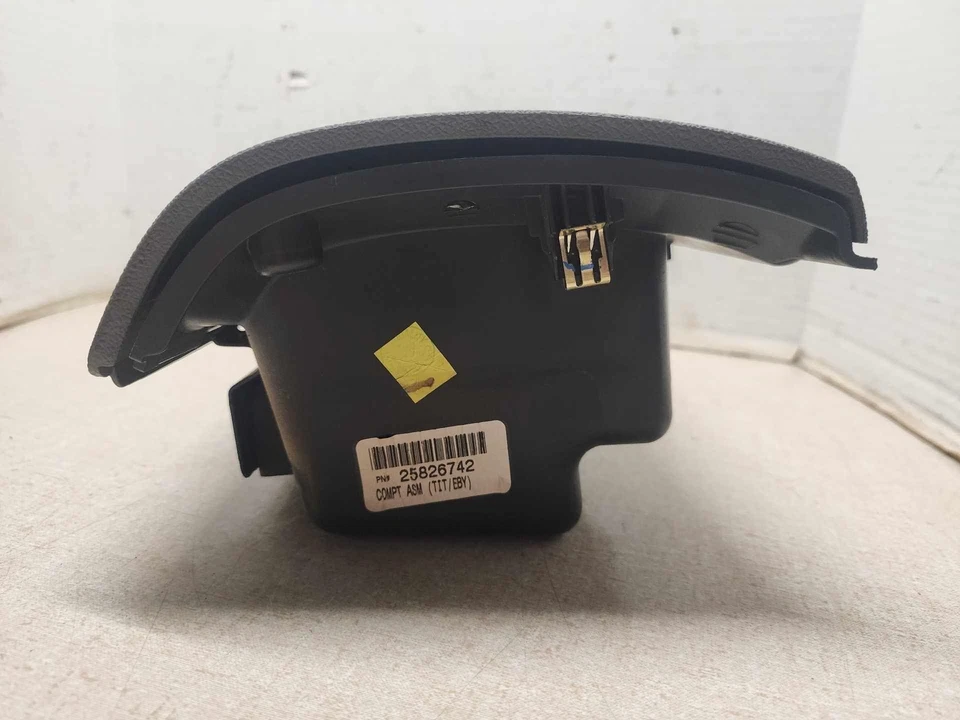 2007 2008 CHEVROLET SILVERADO 1500 перчаточный ящик ID-25826742 Dk титана 88I - Изображение 3 из 4