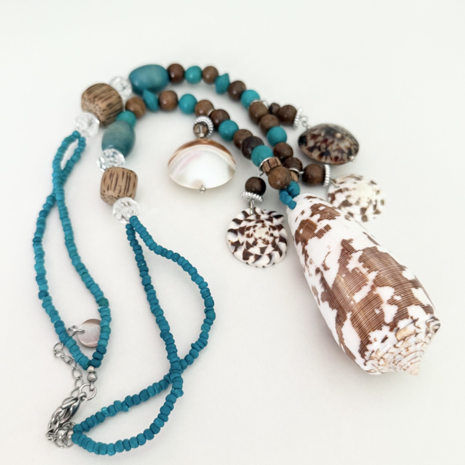 Vintage Blue Beaded Brown Wooden Chunky Sea Shell Charm Statement Necklace