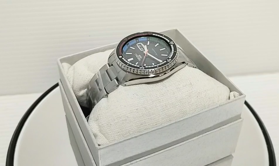 SEIKO 5 Sports SBSA221 Retro Color LIMITED Automatic Mechanical