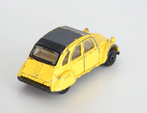 Maisto Citroen 2CV Yellow Collectible Toy Car Vintage Diecast Model - Picture 5 of 11