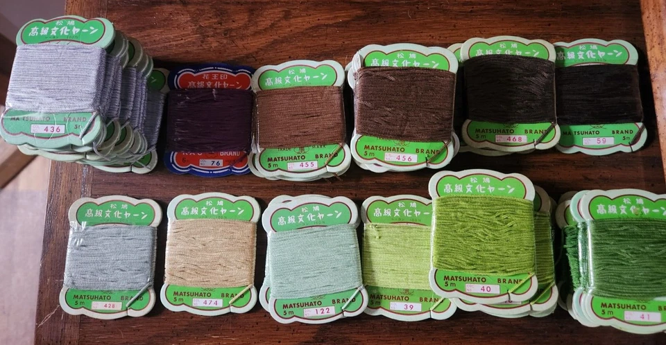 Lot 40 Bunka Japanese Thread Cards Matsuhato Greens Browns Grays Purple Beige - Image 2 of 4
