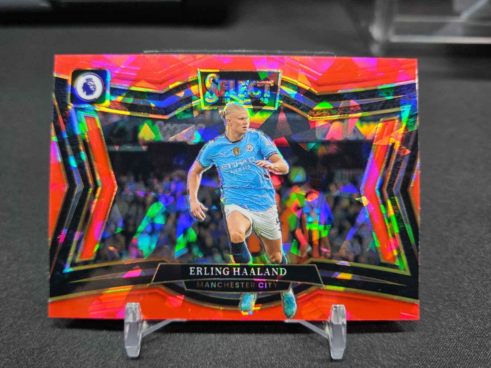 Erling Haaland Panini Prizm 2024-25 Field Level Red Ice Prizm #227 Man City
