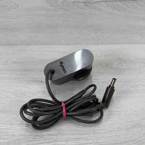 Dyson Original Original 205720-01 Akku Ladegerät DC58 V6 V7 V8 DC62 DC59 UK.