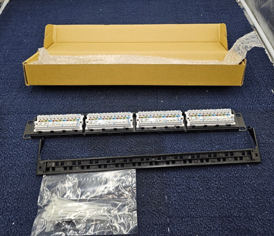 Wavenet 6EPP24: CAT 6, 110-Type, Patch Panel, 24-Port, 1U, T568AB Wiring