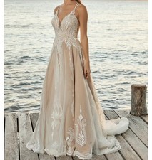 Madison James Style Liliana Size 8 Blush Undertone BOHO Wedding Dress