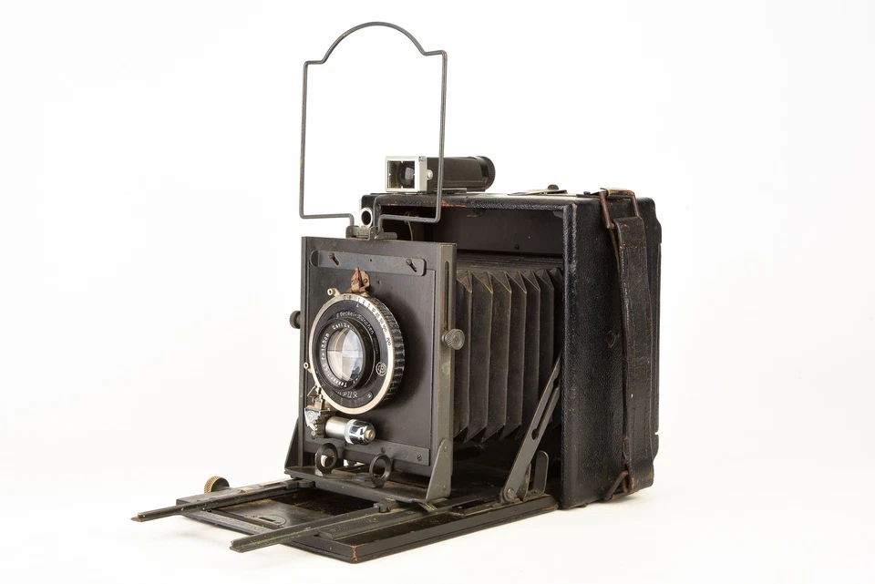 Graflex Pre Anniversary Speed Graphic 4x5 Large Format Camera with Tessar 135mm - Image 2 of 4