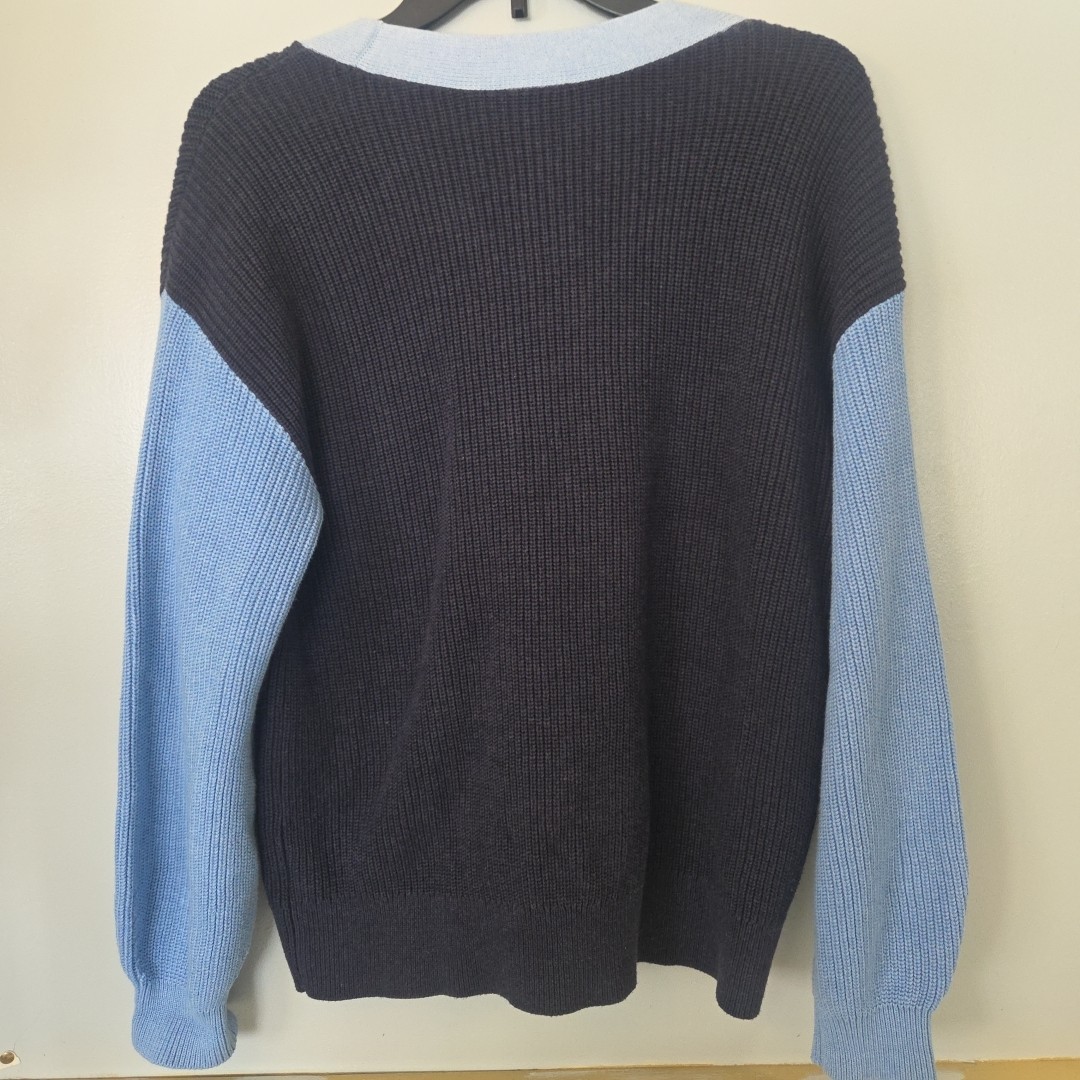 Talbots mixed cable long V-neck button Front Card… - image 8