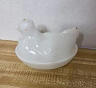 Vintage 1940s Hazel Atlas White Milk Glass Hen on Nest Covered Dish MINT