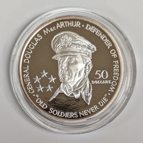 1989 $50 Niue Douglas MacArthur Silver Proof .999 Fine ASW: 1 Troy oz. with Box