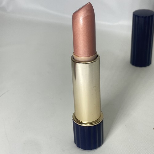 Rossetto Estee Lauder caprifoglio tutto il giorno nuovo - Foto 8 di 13