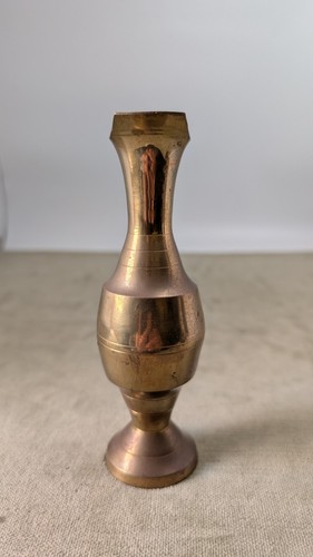 Vintage Solid Brass Bud Vase Pedestal Pitcher 6 1/2" Tall Made in India - Picture 2 of 9