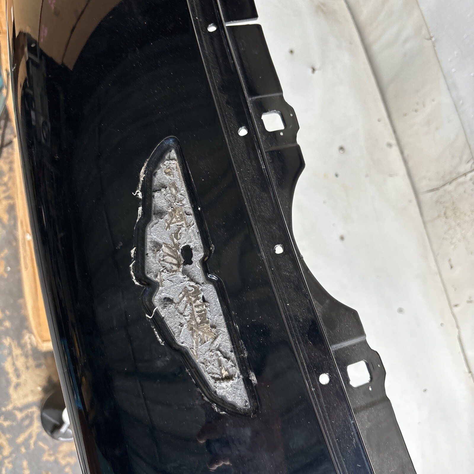 Aston Martin DBX 707 2024 Front Bumper Cover Part# NY83170957A Item# 2037