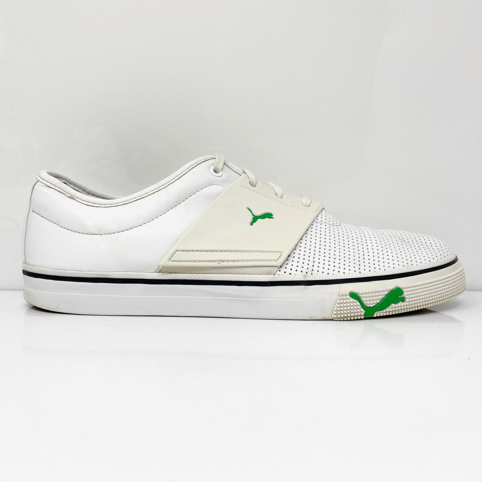 White Casual Shoes Sneakers Size 