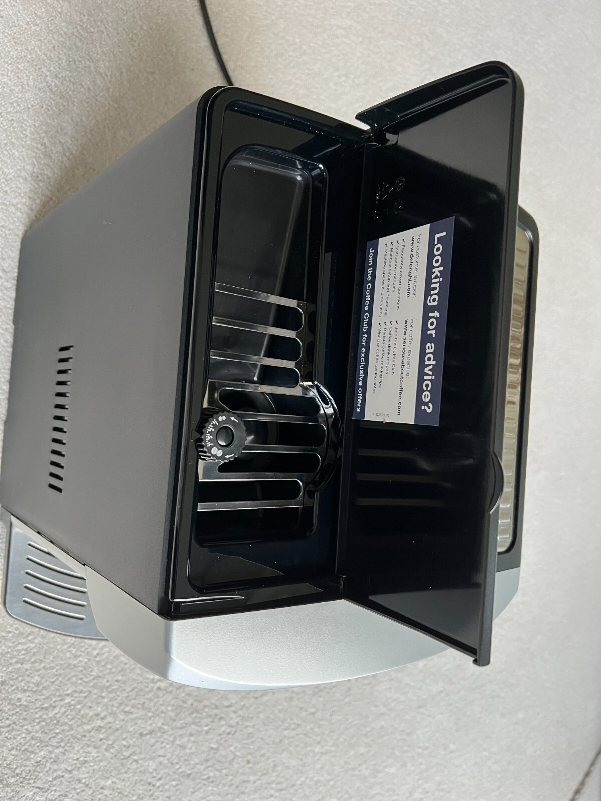 De'Longhi ESAM2200 Caffe Venezia BeantoCup Coffee Machine Silver eBay