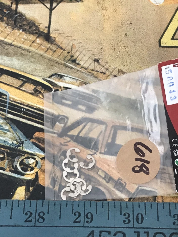 Redcat 50043 4mm E-Clips {8pc} Everest Gen7 PRO-Everest Gen7 Sport NIP USA  Ship - Image 2 of 3