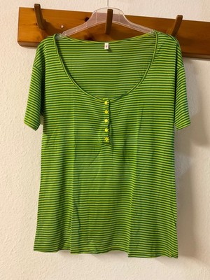 Neues Blutsgeschwister Damen T-Shirt Größe L schöner weiter Ausschnitt grün