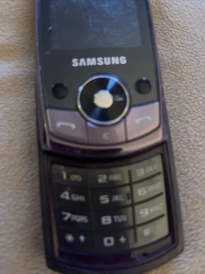 Samsung J700 Mobile Phone, photo 3 of 5