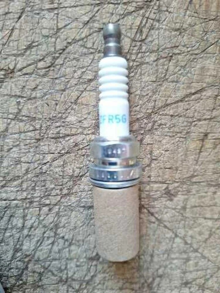 4PACK Mercury 75-80-90-115 DFI Spark Plug NGK IZFR5J #5899 Optimax 892567001 - Image 4 of 4