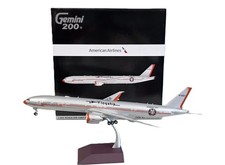 Gemini Jets G2AAL1508 American Airlines 777-300ER DFW N735AT Diecast 1/200 Model