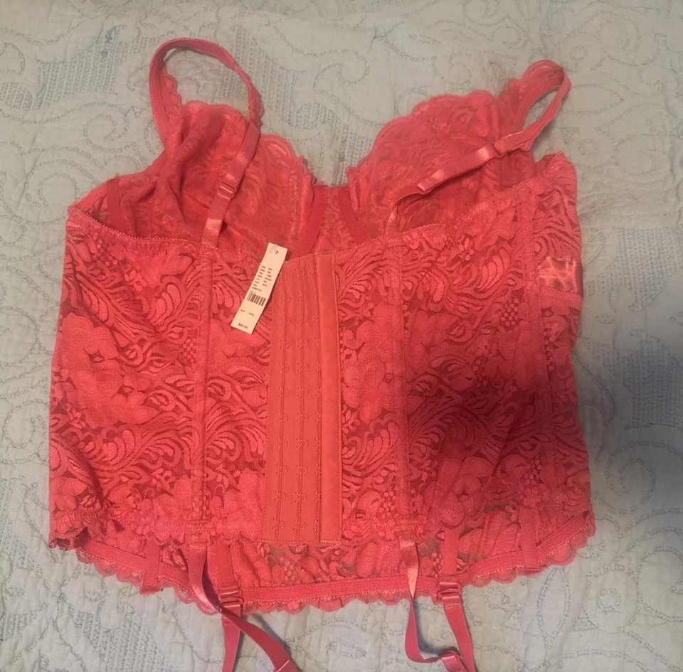 ¡Nuevo! Corsé de encaje coral cacique Lane Bryant talla 18/20 Foto 3 de 4