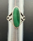 Vintage Navajo Malachite Ring Sterling Silver Size 6 SS627