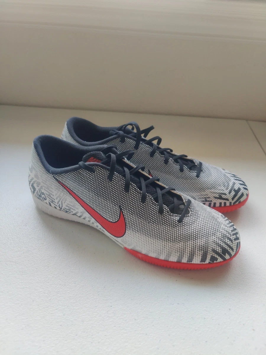 Nike cr7 jr deals vaporx 12 club ic