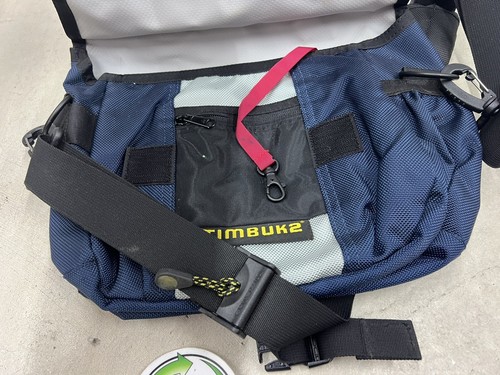TimBuk2 Messenger Style Backpack - 第 6/11 張圖片