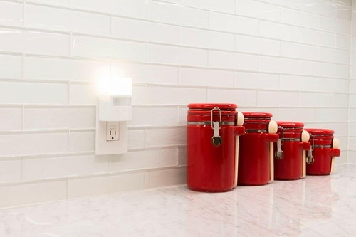 Enbrighten LED Motion Sensor Night Light For Any Room, Plug-in, 40 Lumens, White - Picture 9 of 12