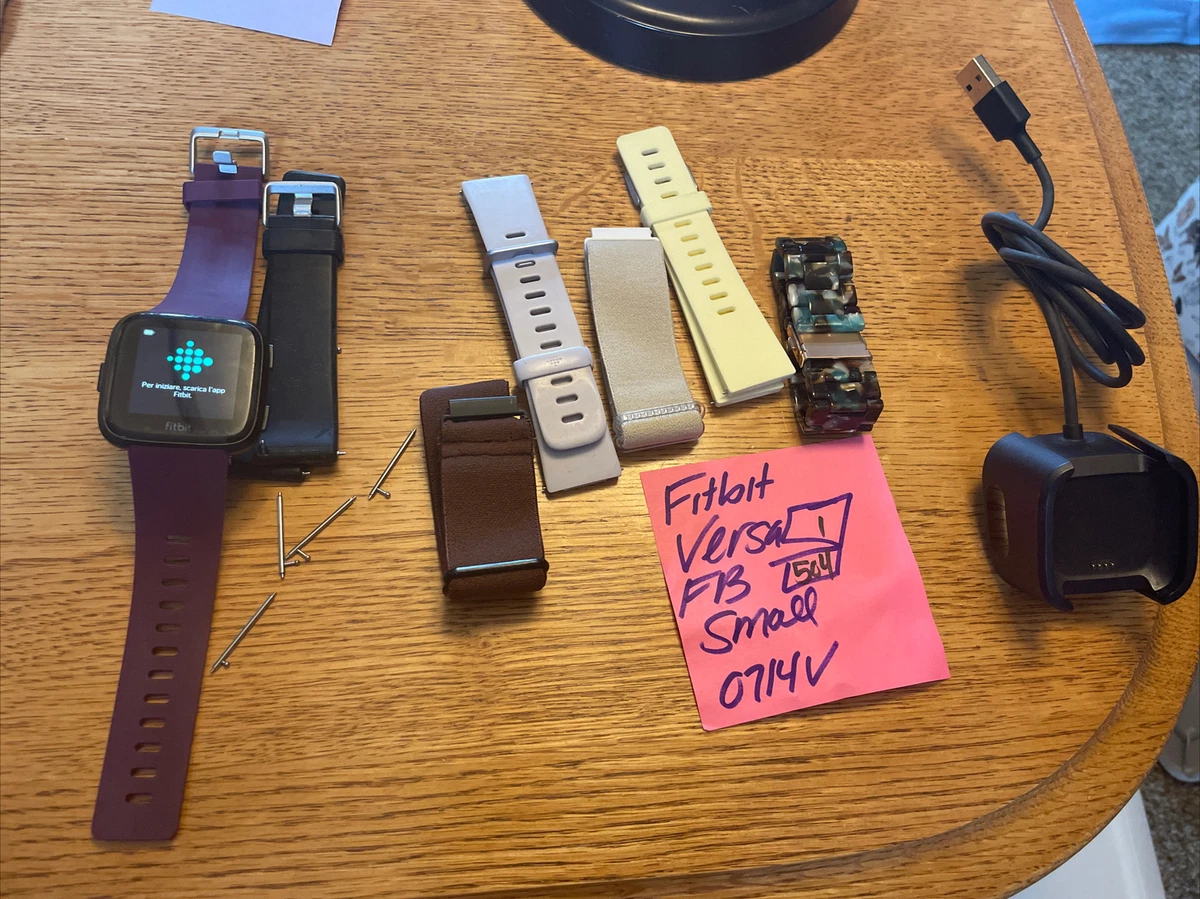 Fitbit versa cheap with extra band