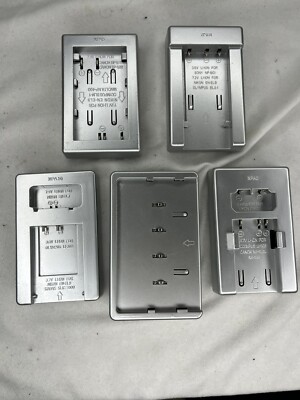 Lenmar Solo XP Charger for Digital Camera & Camcorder Batteries Nikon Olympus