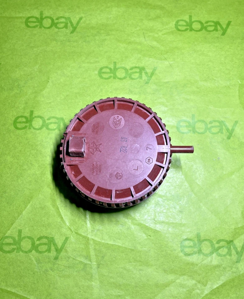 Interruptor de presión para lavadora Speed Queen usado PN# 7920093-802299 ¡¡Envío gratuito!!! Foto 2 de 3