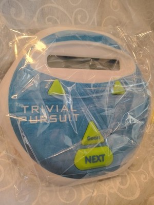 Hasbro Trivial Pursuit Hints Game Electronic Handheld Game Display Pass & Play 
