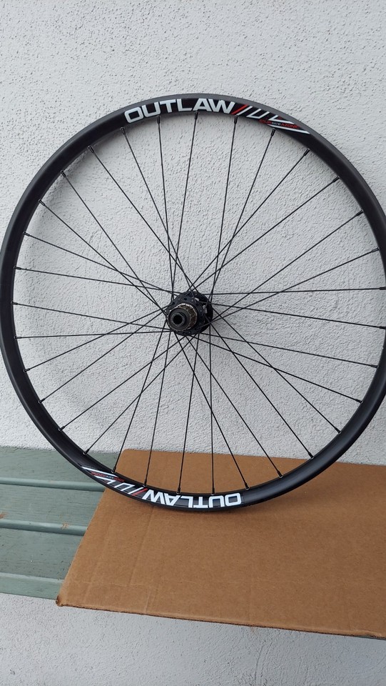 Azonic Outlaw 650B Wheelset DH MTB 27.5