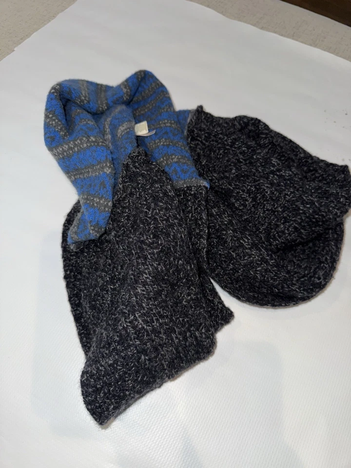 Free People Women’s Wool Blend Infinity Scarf Wrap Blue And Grey - Image 4 of 4