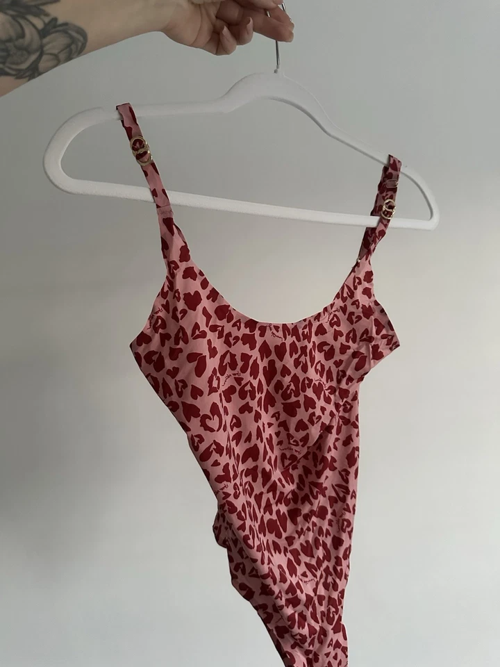 Body sexy Stella McCartney Hearts Foto 2 de 3